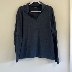 Large Black/Blue Patterned Pullover